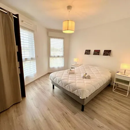T4 Avec Grande Terrasse Et Parking Prive Appartement *