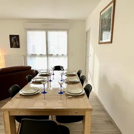 T4 Avec Grande Terrasse Et Parking Prive Appartement *