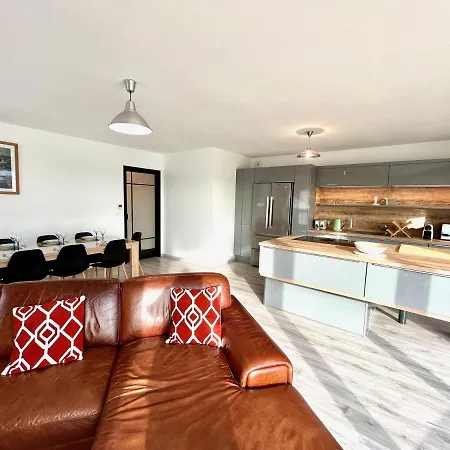 T4 Avec Grande Terrasse Et Parking Prive Appartement *